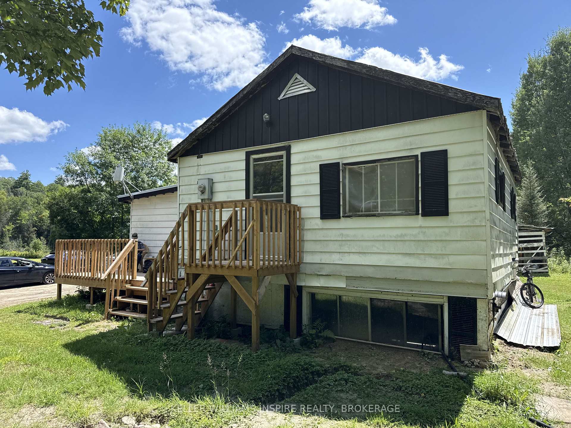 Photo 1 of 994 Peddlers Drive, Calvin — HOMEH