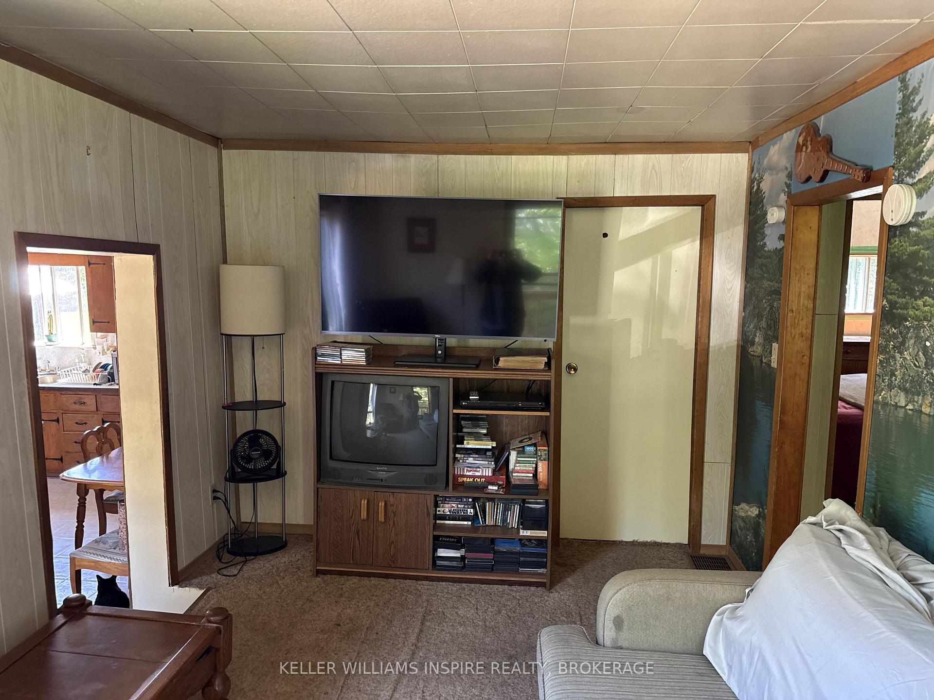 Photo 6 of 994 Peddlers Drive, Calvin — HOMEH