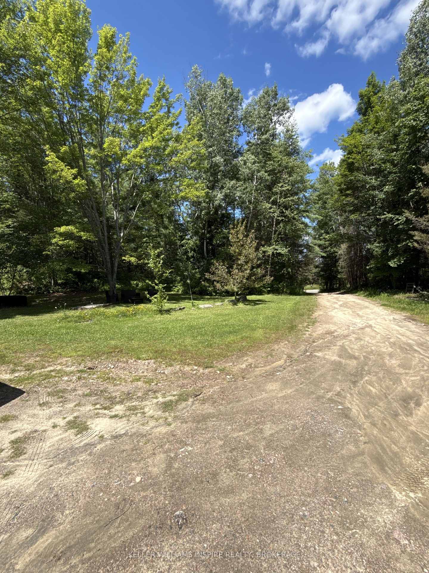 Photo 17 of 994 Peddlers Drive, Calvin — HOMEH