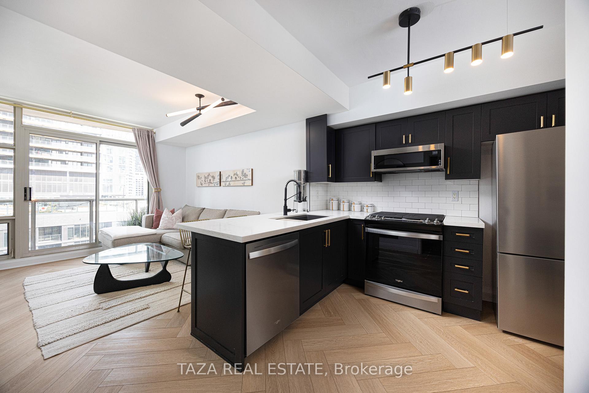 Photo of Unit 1705, 10 Navy Wharf Court