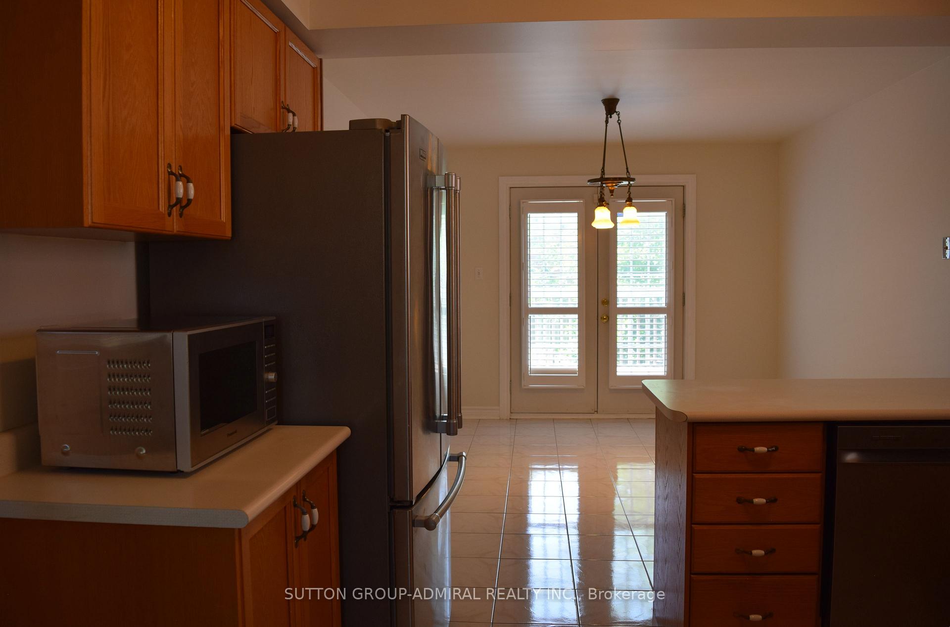 Photo 14 of 51 Daines Drive, Whitby, Rolling Acres — HOMEH