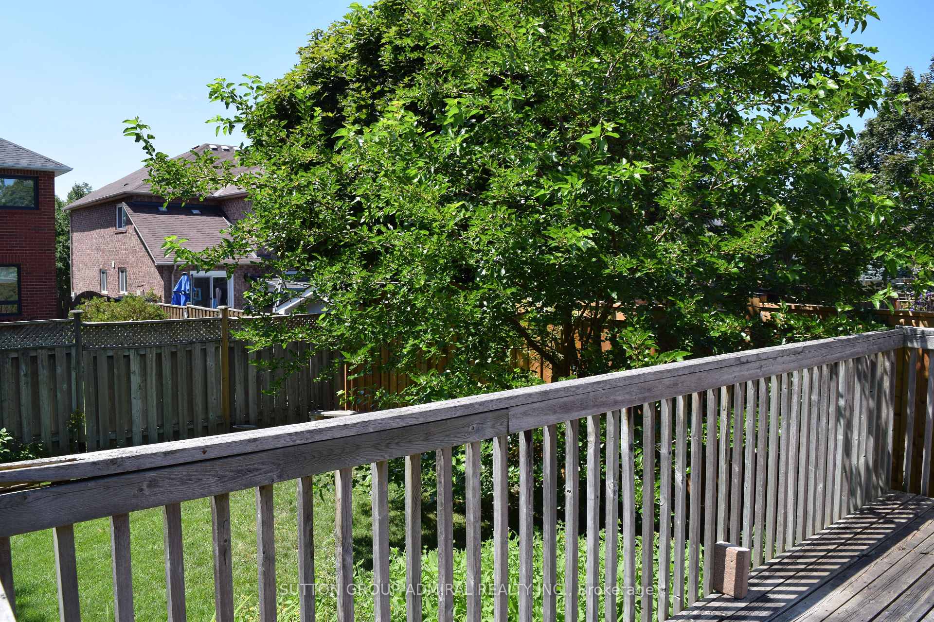 Photo 43 of 51 Daines Drive, Whitby, Rolling Acres — HOMEH