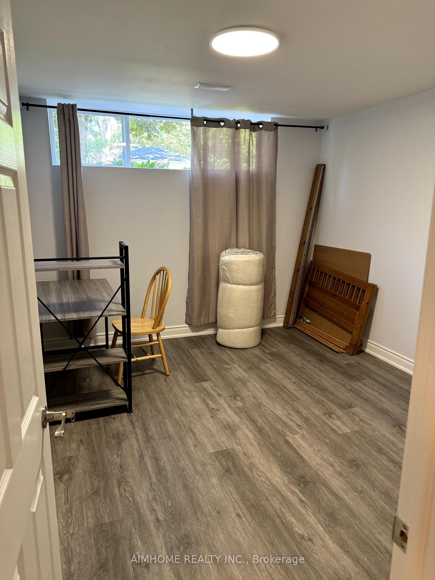 Photo 9 of 1442 Monaghan Circle, Mississauga, Erindale — HOMEH