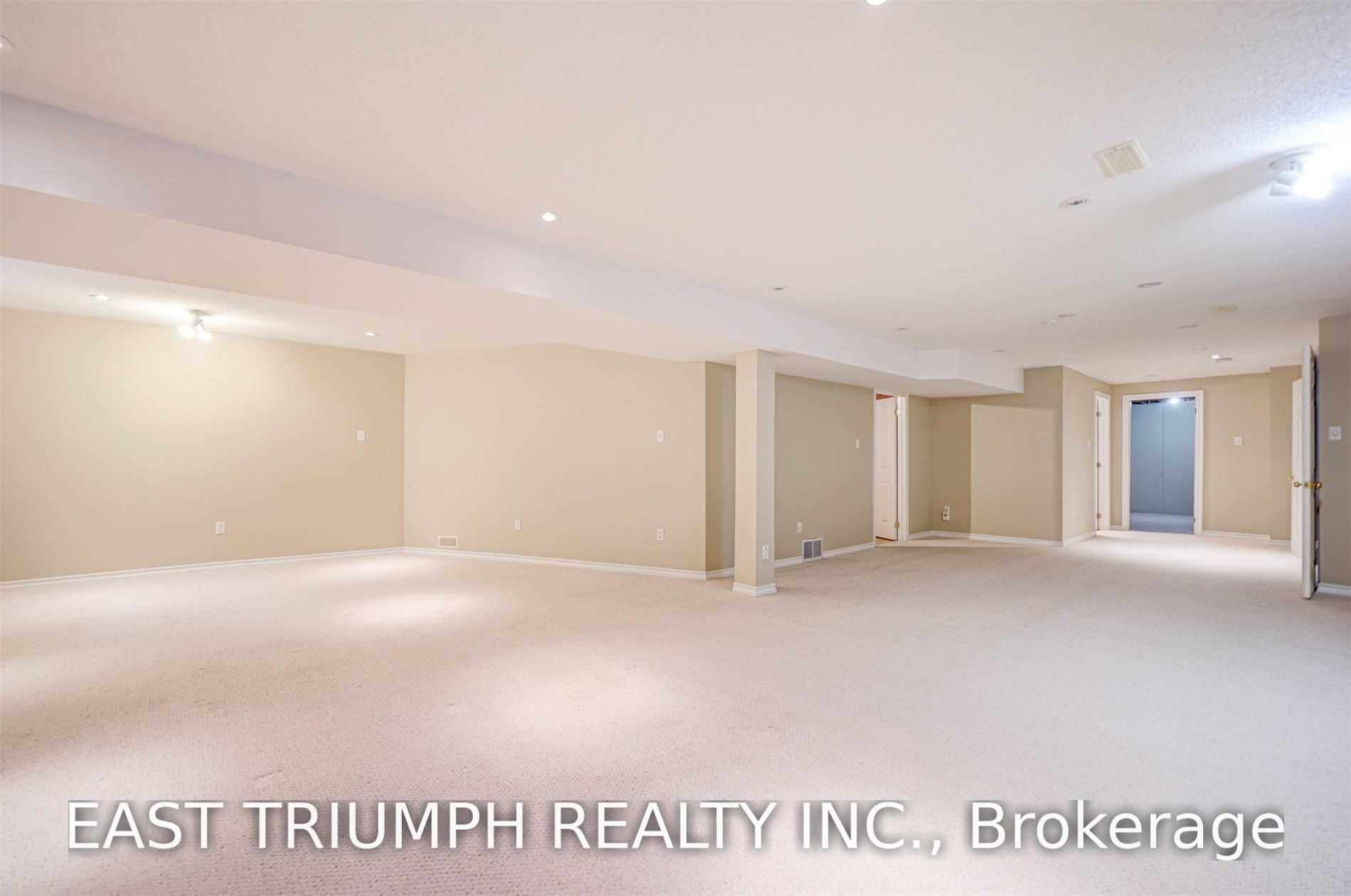Photo 36 of Unit 6, 4275 Millcroft Park Drive, Burlington, Rose — HOMEH