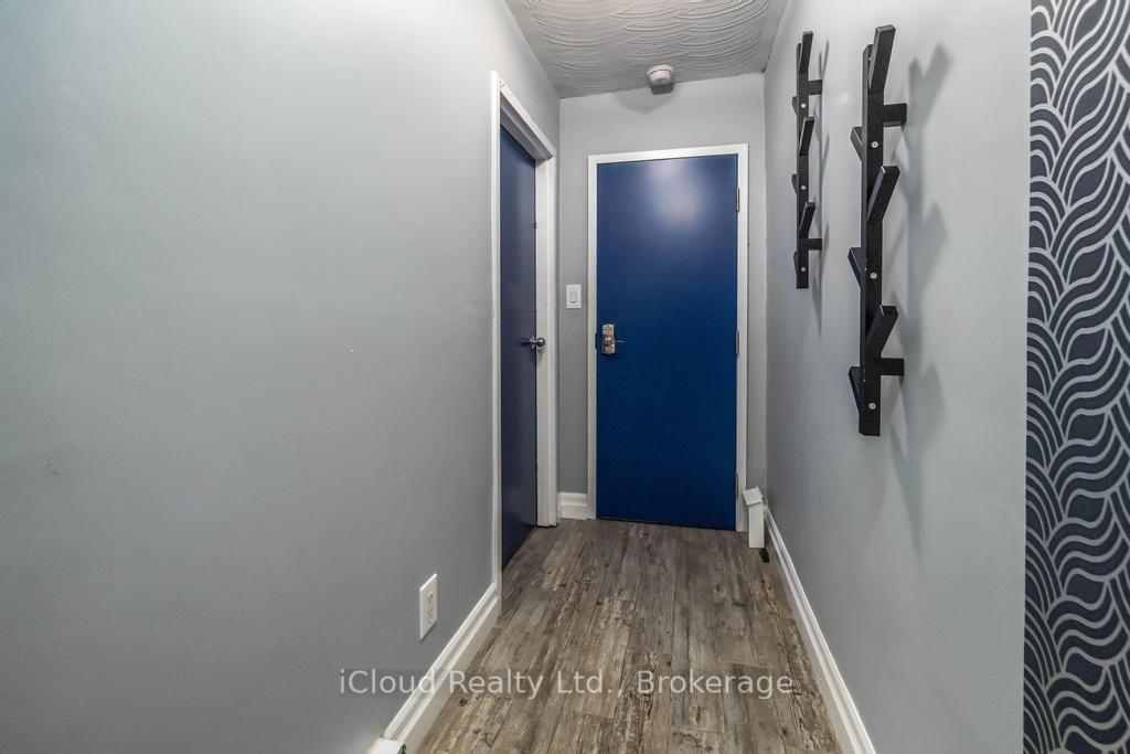 Photo 4 of 225 Wallace Avenue, Toronto, Dovercourt-Wallace Emerson-Junction — HOMEH