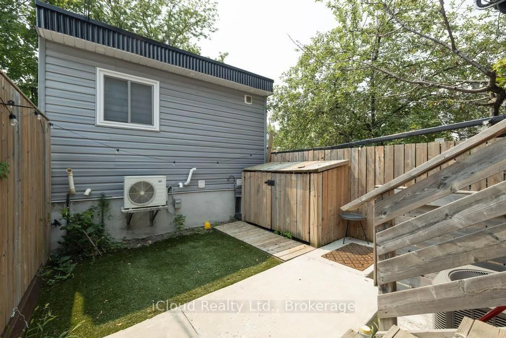 Photo 16 of 225 Wallace Avenue, Toronto, Dovercourt-Wallace Emerson-Junction — HOMEH