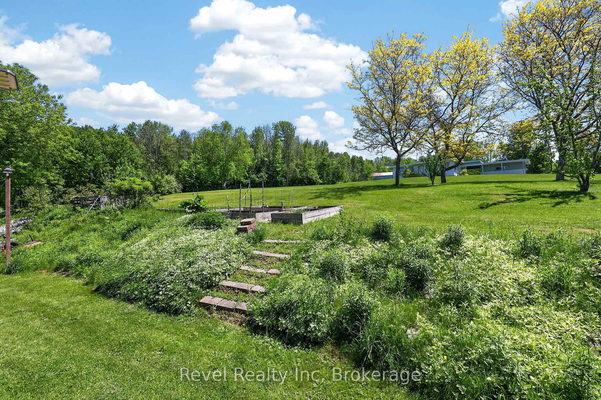 Photo 42 of 2391 Rumney Road, Tay, Rural Tay — HOMEH
