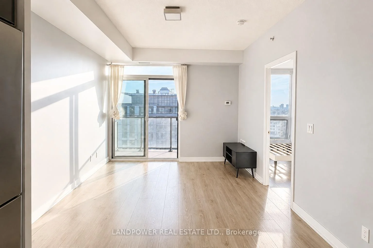 Photo 1 of Unit 2102, 195 Bonis Avenue, Scarborough, Tam O'Shanter-Sullivan — HOMEH