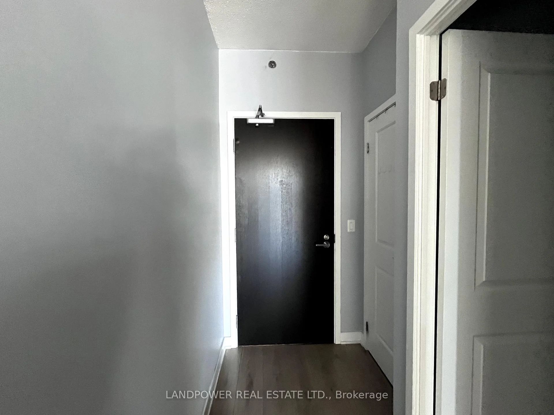 Photo 10 of Unit 2102, 195 Bonis Avenue, Scarborough, Tam O'Shanter-Sullivan — HOMEH