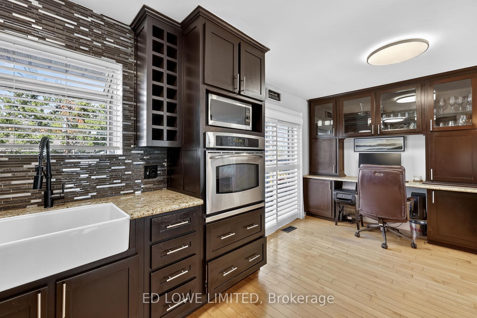 Photo 19 of 7 Howard Crescent, Barrie, Wellington — HOMEH