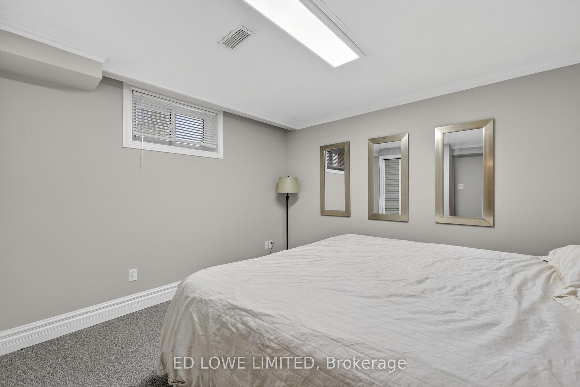 Photo 30 of 7 Howard Crescent, Barrie, Wellington — HOMEH