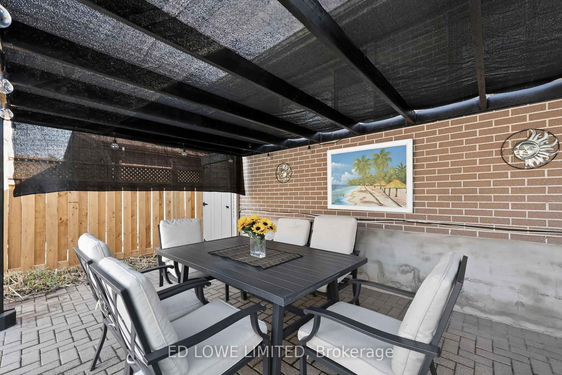 Photo 38 of 7 Howard Crescent, Barrie, Wellington — HOMEH