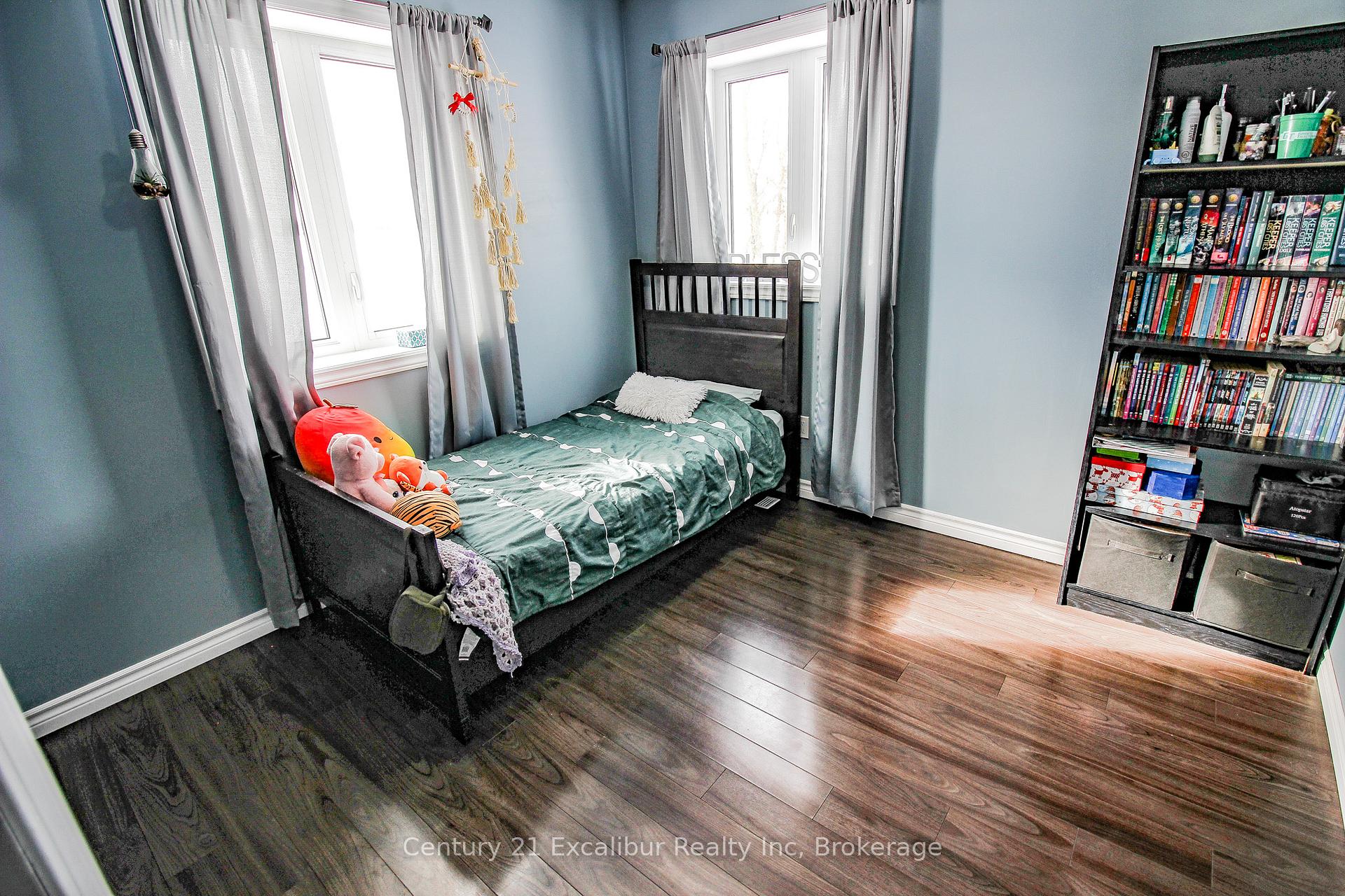 Photo 15 of 7104 Sixth line Road W, Centre Wellington, Rural Centre Wellington East — HOMEH