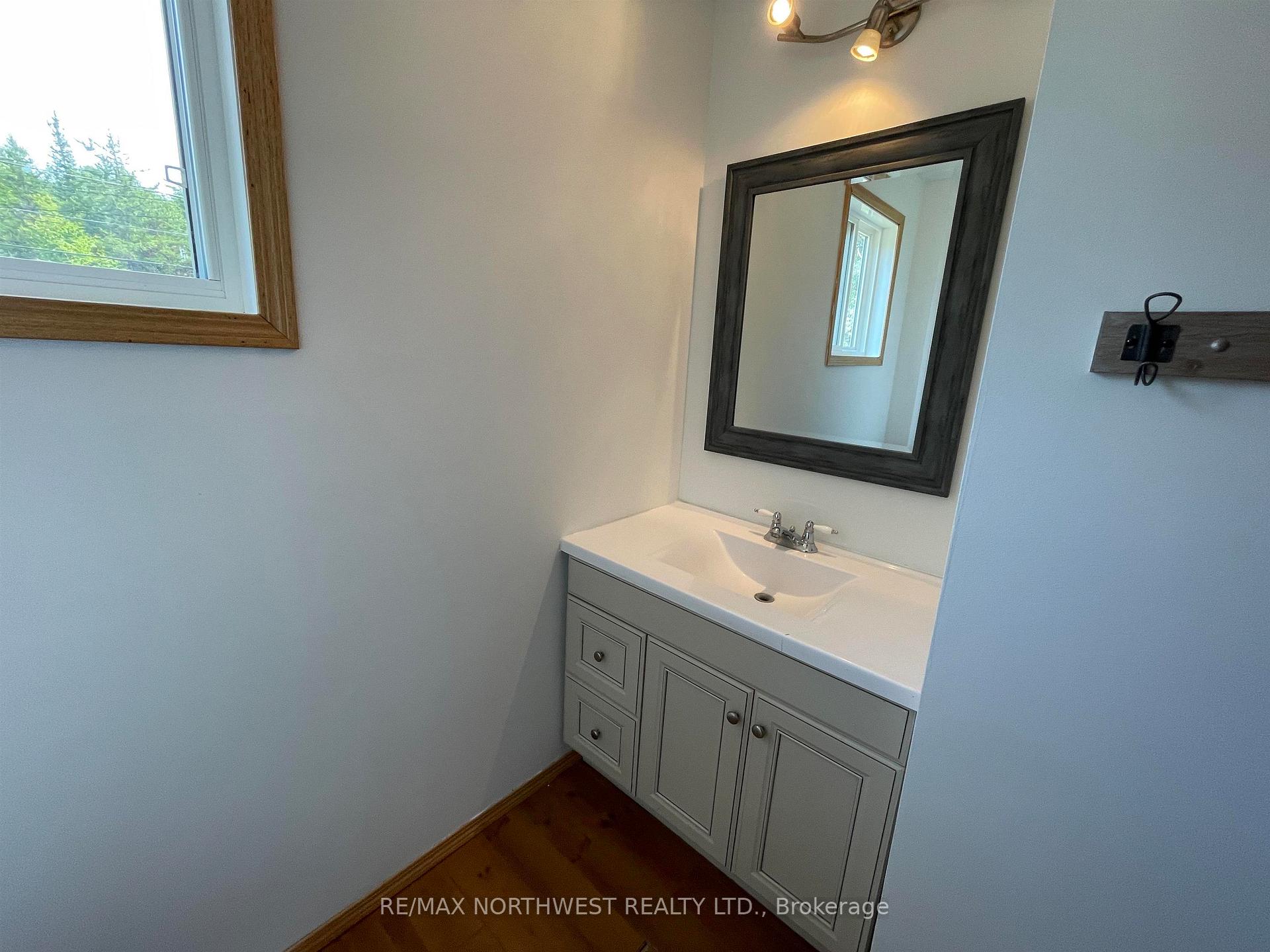 Photo 15 of 62 Bedworth Road, Dryden, Barclay — HOMEH