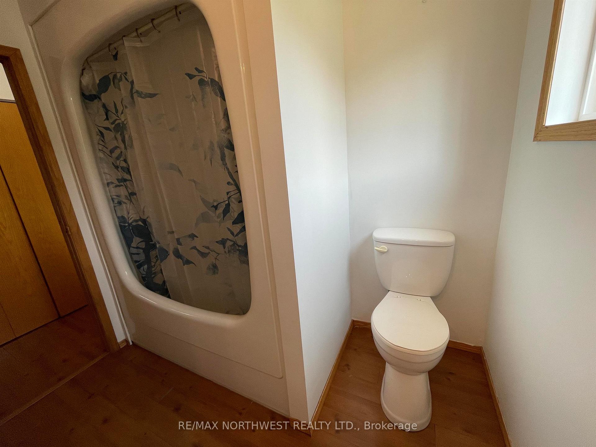 Photo 16 of 62 Bedworth Road, Dryden, Barclay — HOMEH