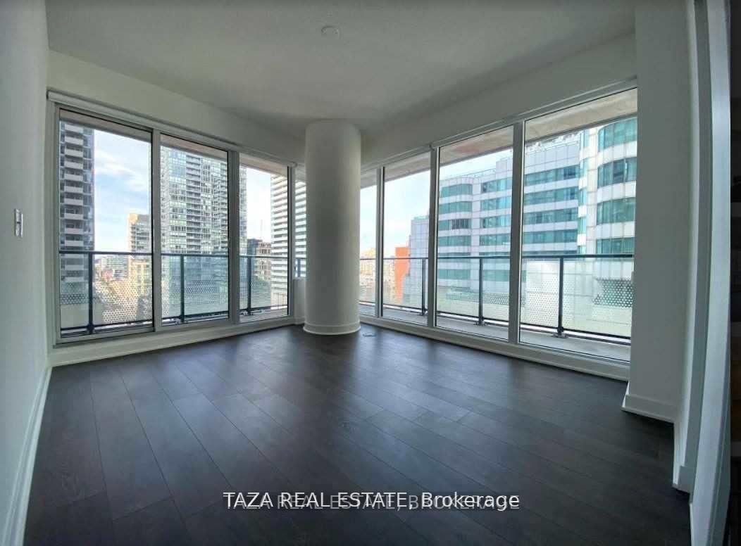 Photo 6 of Unit 1505, 125 Blue Jays Way, Toronto, Waterfront Communities — HOMEH