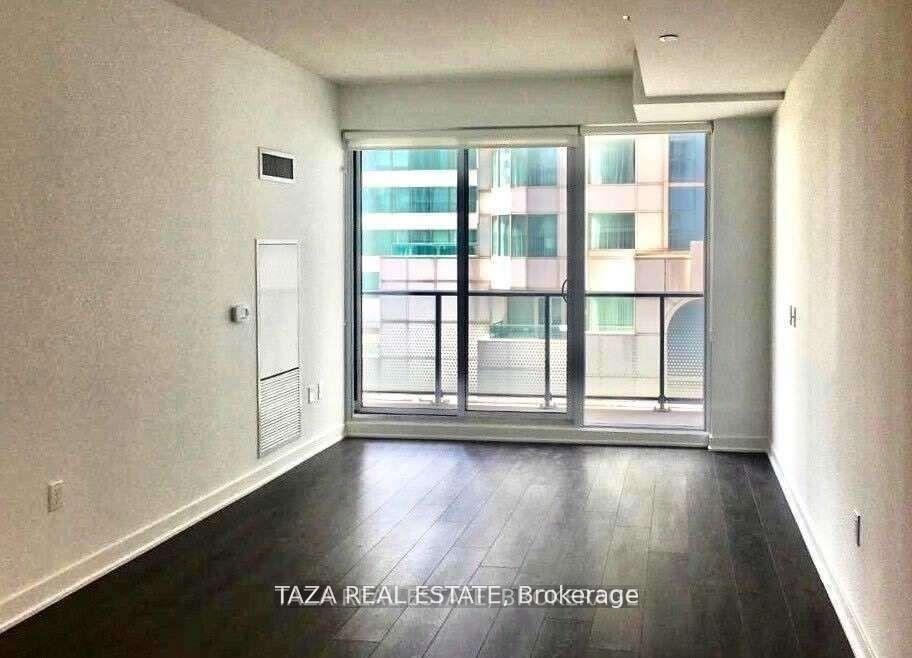 Photo 9 of Unit 1505, 125 Blue Jays Way, Toronto, Waterfront Communities — HOMEH