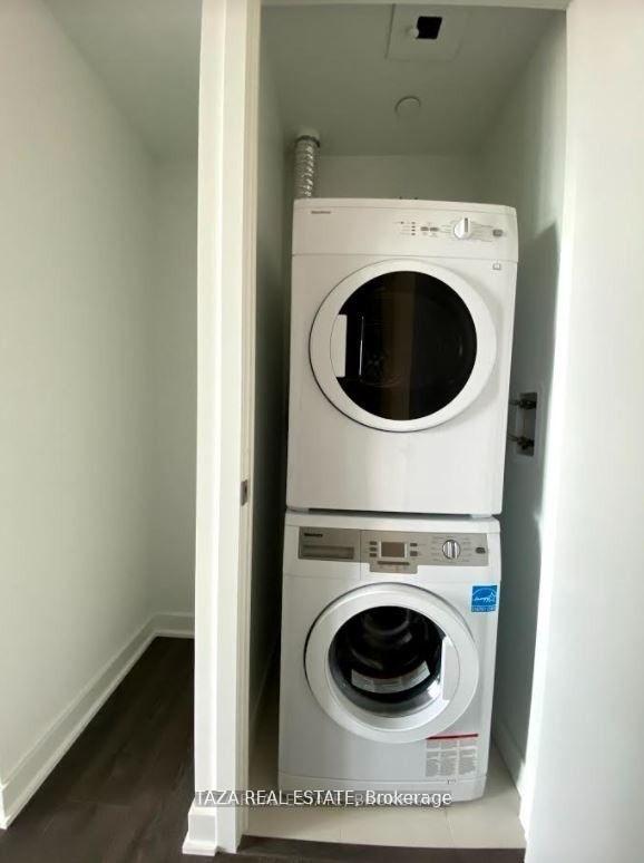 Photo 15 of Unit 1505, 125 Blue Jays Way, Toronto, Waterfront Communities — HOMEH