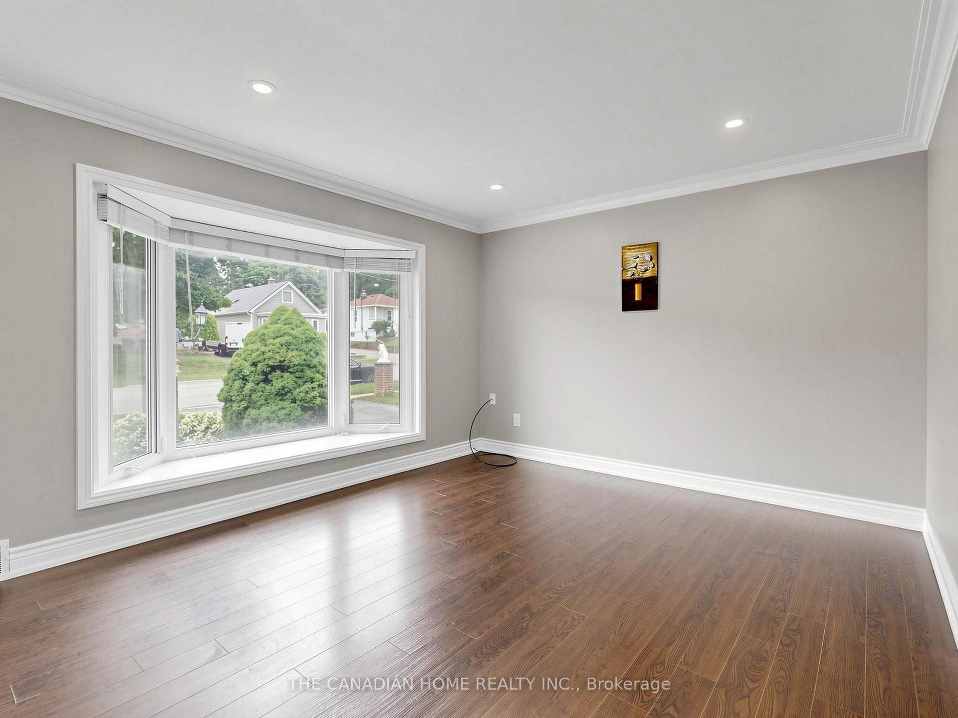 Photo 5 of 470 Cromwell Avenue, Oshawa, Vanier — HOMEH