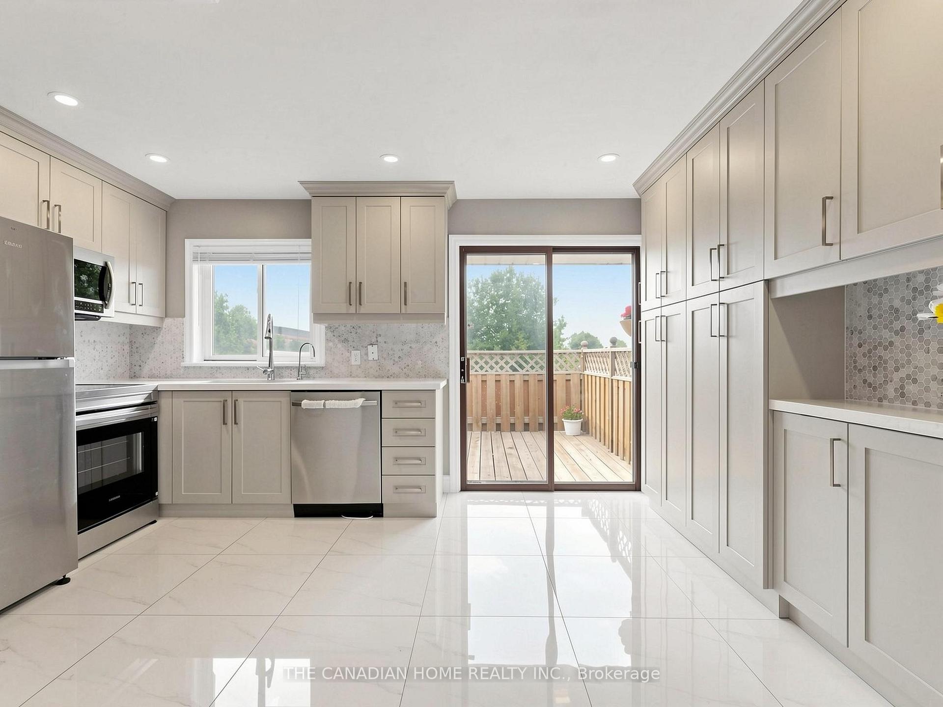 Photo 9 of 470 Cromwell Avenue, Oshawa, Vanier — HOMEH