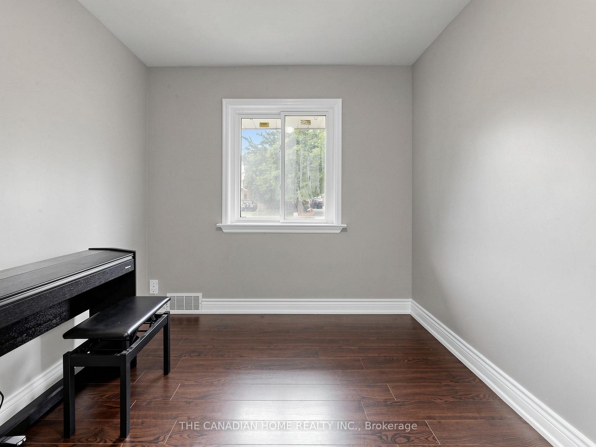 Photo 17 of 470 Cromwell Avenue, Oshawa, Vanier — HOMEH
