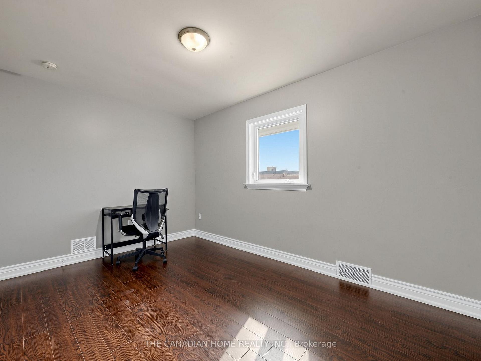 Photo 20 of 470 Cromwell Avenue, Oshawa, Vanier — HOMEH