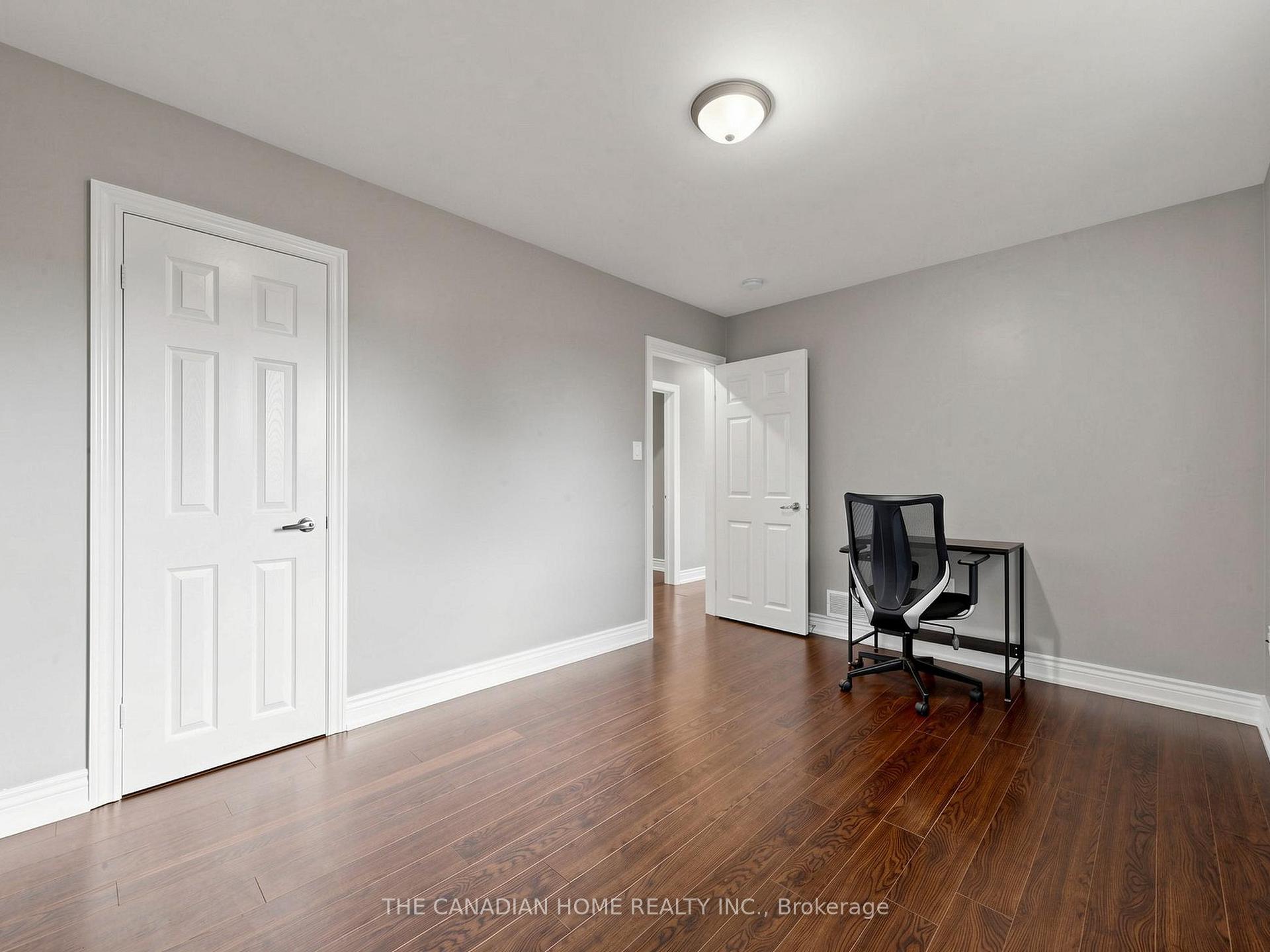 Photo 22 of 470 Cromwell Avenue, Oshawa, Vanier — HOMEH