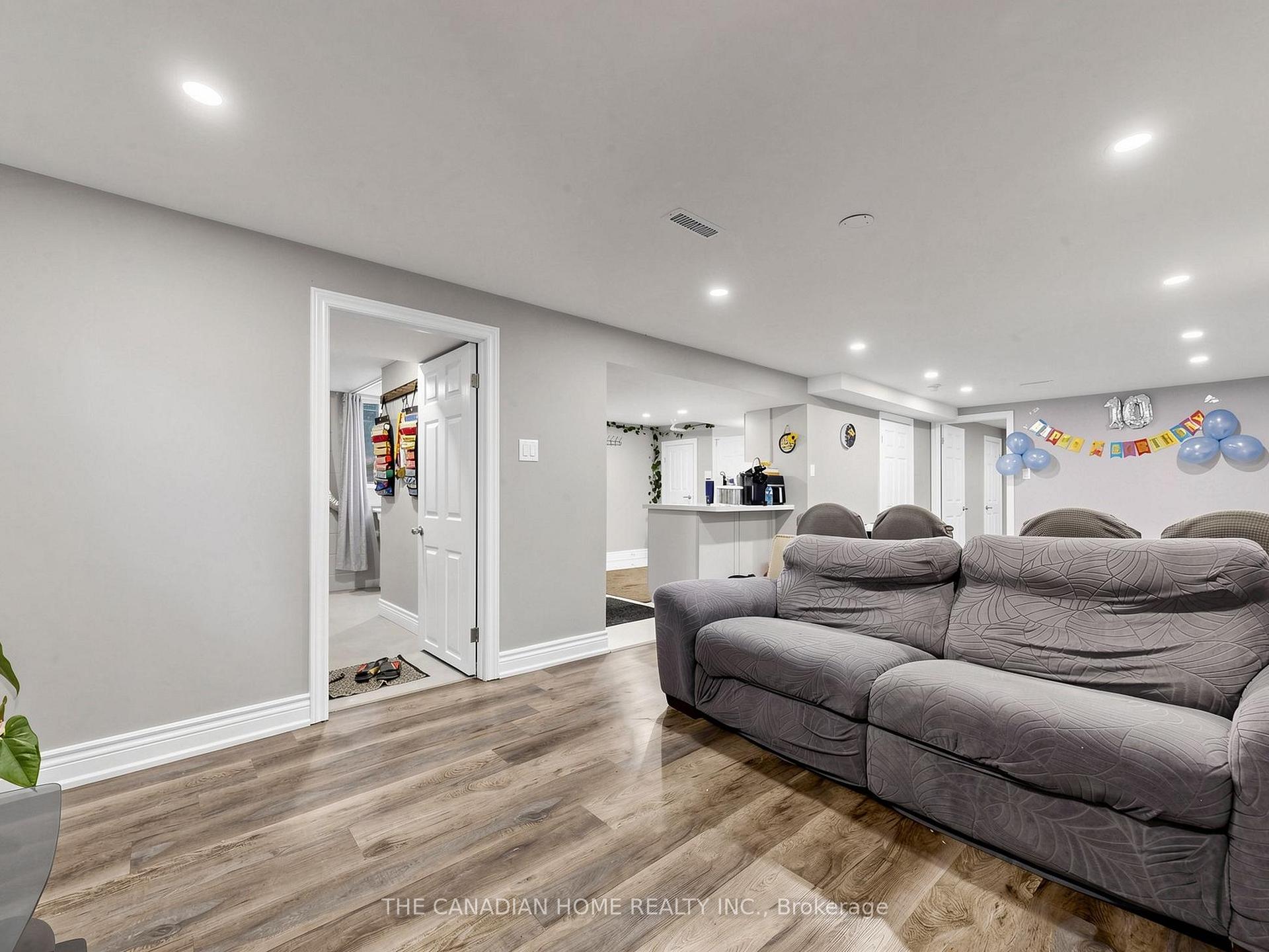 Photo 26 of 470 Cromwell Avenue, Oshawa, Vanier — HOMEH