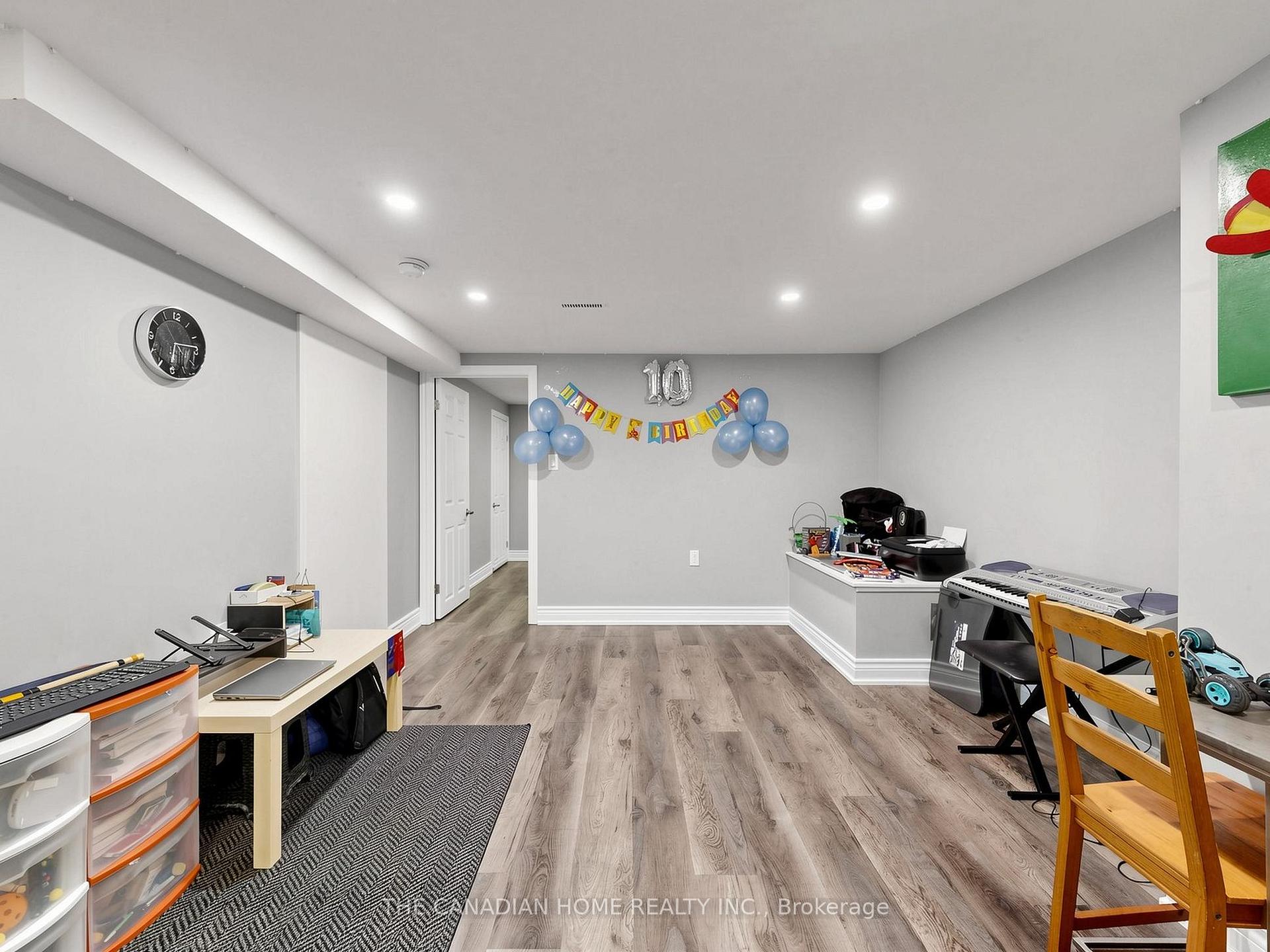Photo 28 of 470 Cromwell Avenue, Oshawa, Vanier — HOMEH