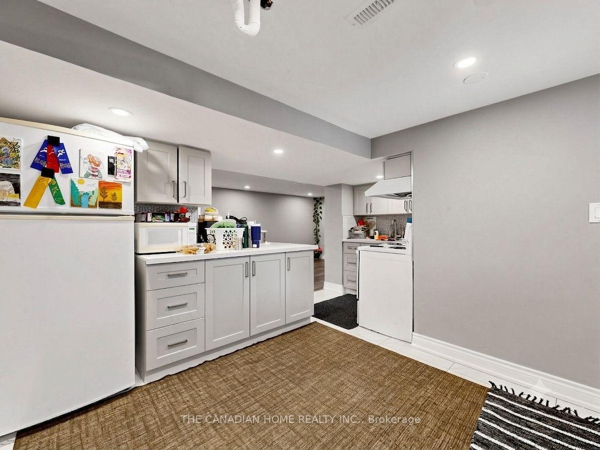 Photo 33 of 470 Cromwell Avenue, Oshawa, Vanier — HOMEH