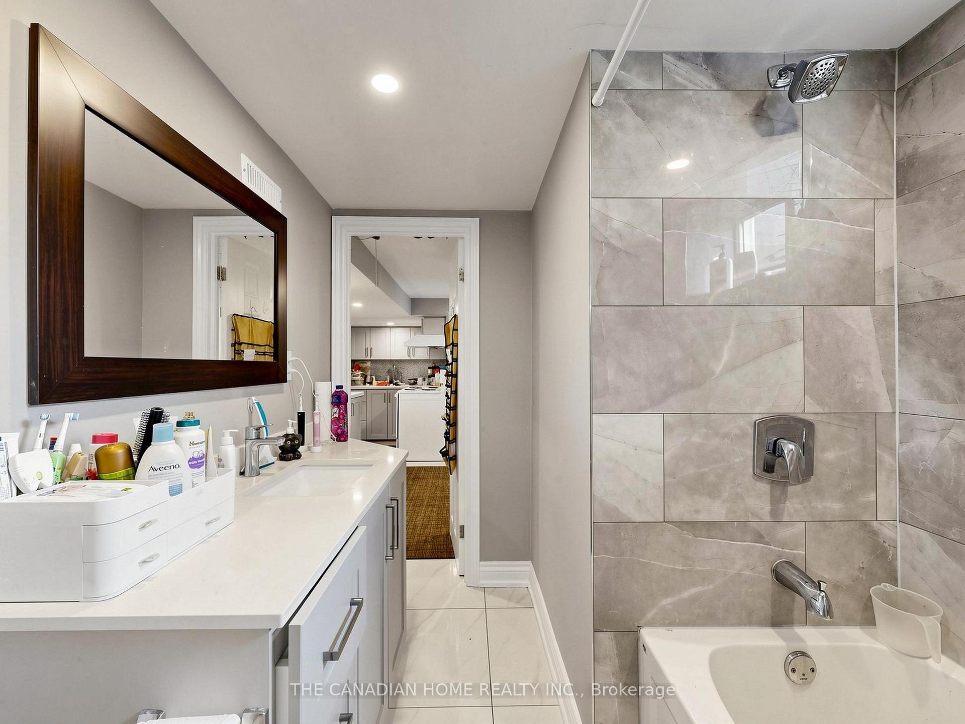 Photo 36 of 470 Cromwell Avenue, Oshawa, Vanier — HOMEH