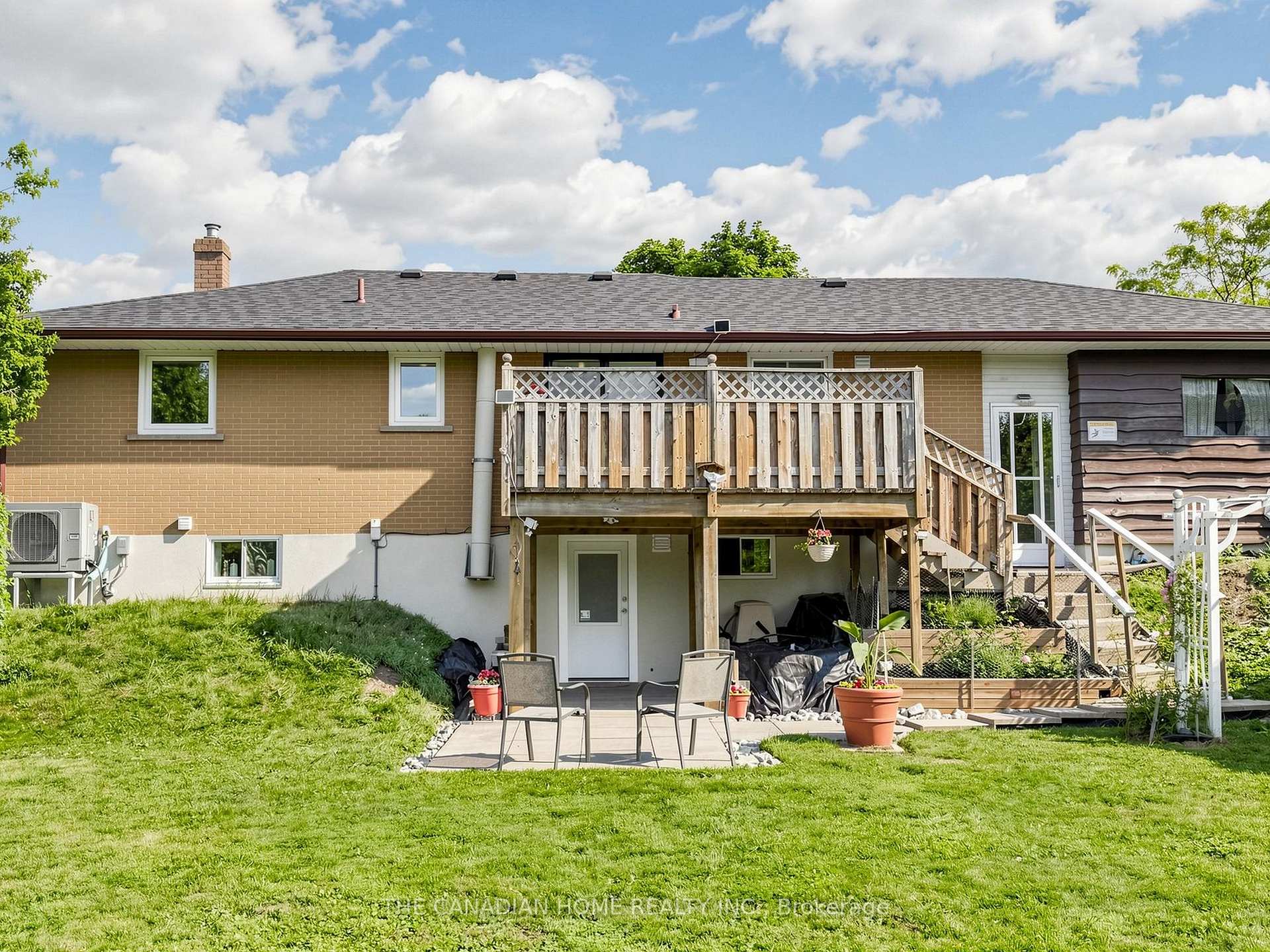 Photo 42 of 470 Cromwell Avenue, Oshawa, Vanier — HOMEH
