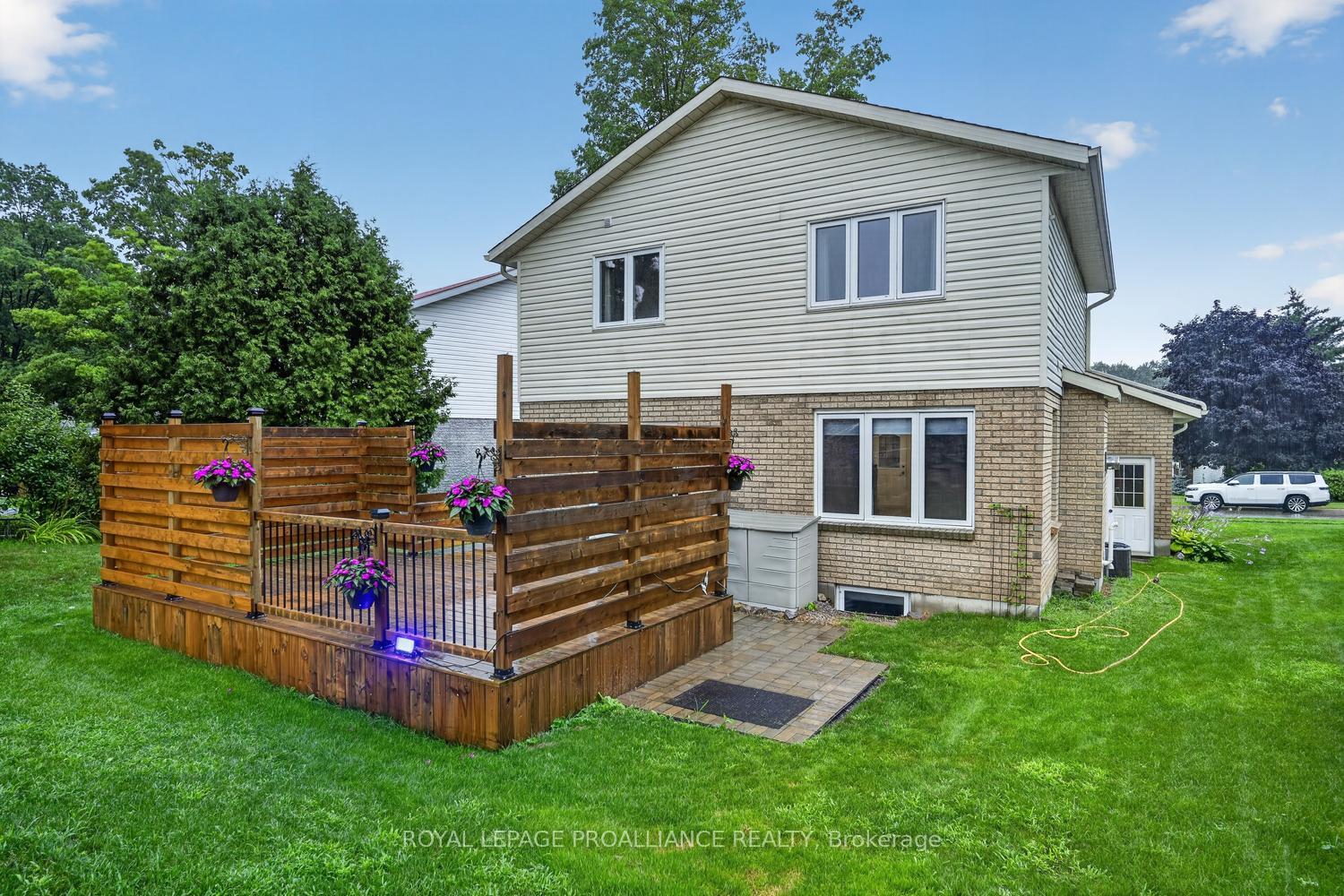 Photo 32 of 388 Brock Street, Brockville, Brockville — HOMEH