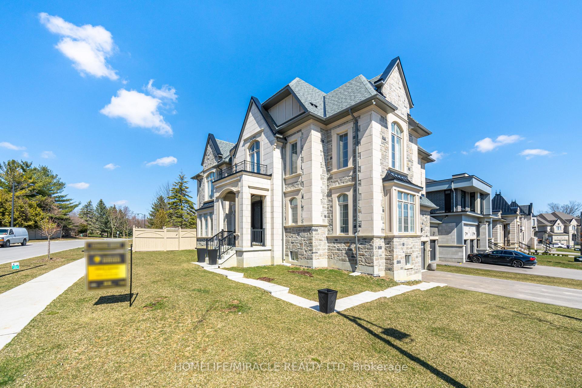 Photo 2 of 6 Stokes Drive, King, Nobleton — HOMEH