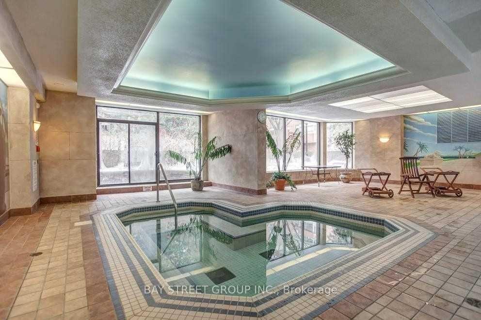 Photo 16 of Unit 1202, 633 Bay Street, Toronto, Bay Street Corridor — HOMEH