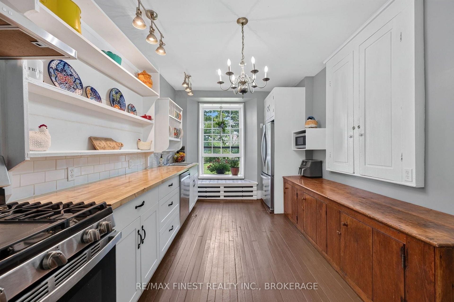 Photo 13 of 14005 Front Road, Loyalist, Amherst Island — HOMEH