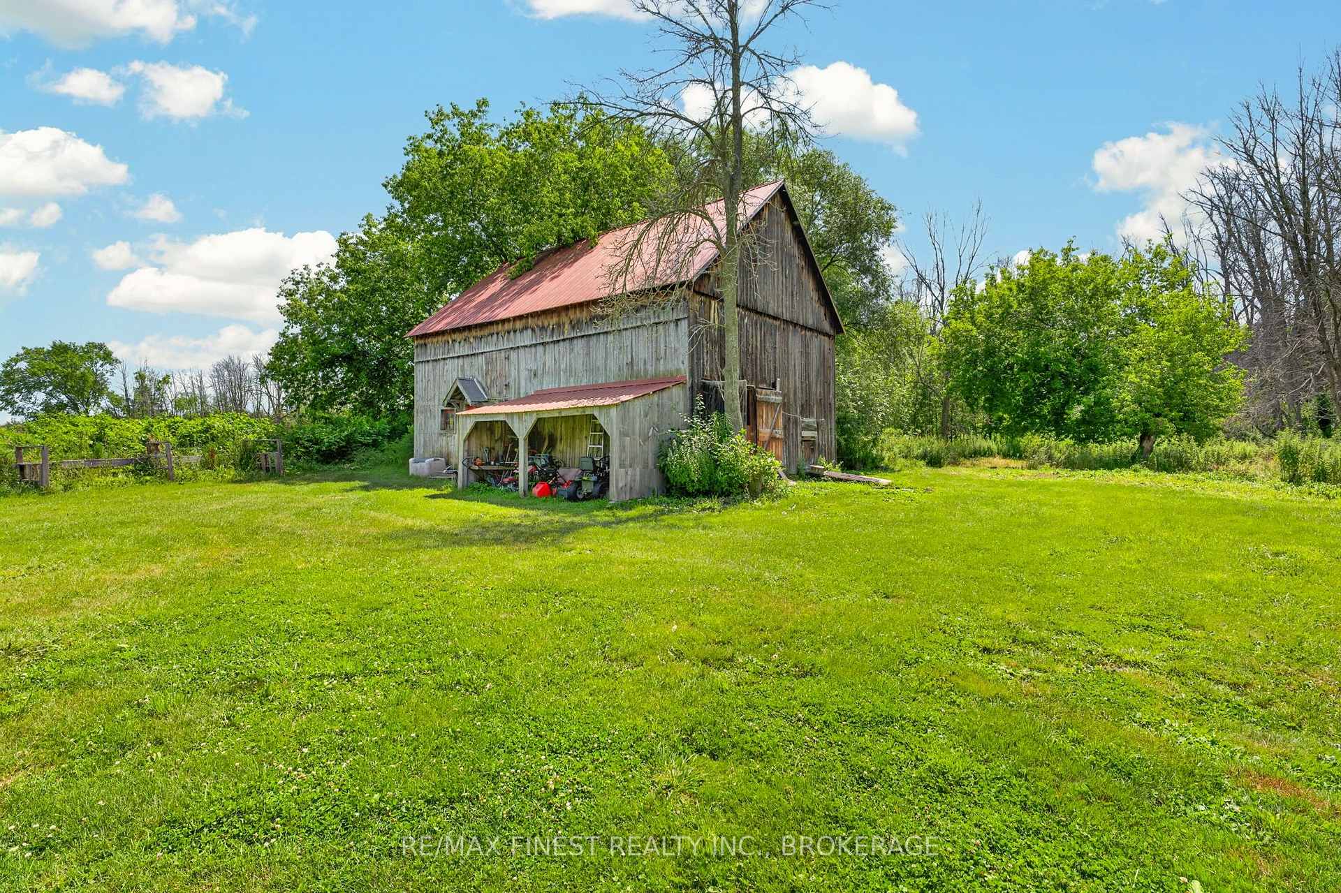 Photo 33 of 14005 Front Road, Loyalist, Amherst Island — HOMEH