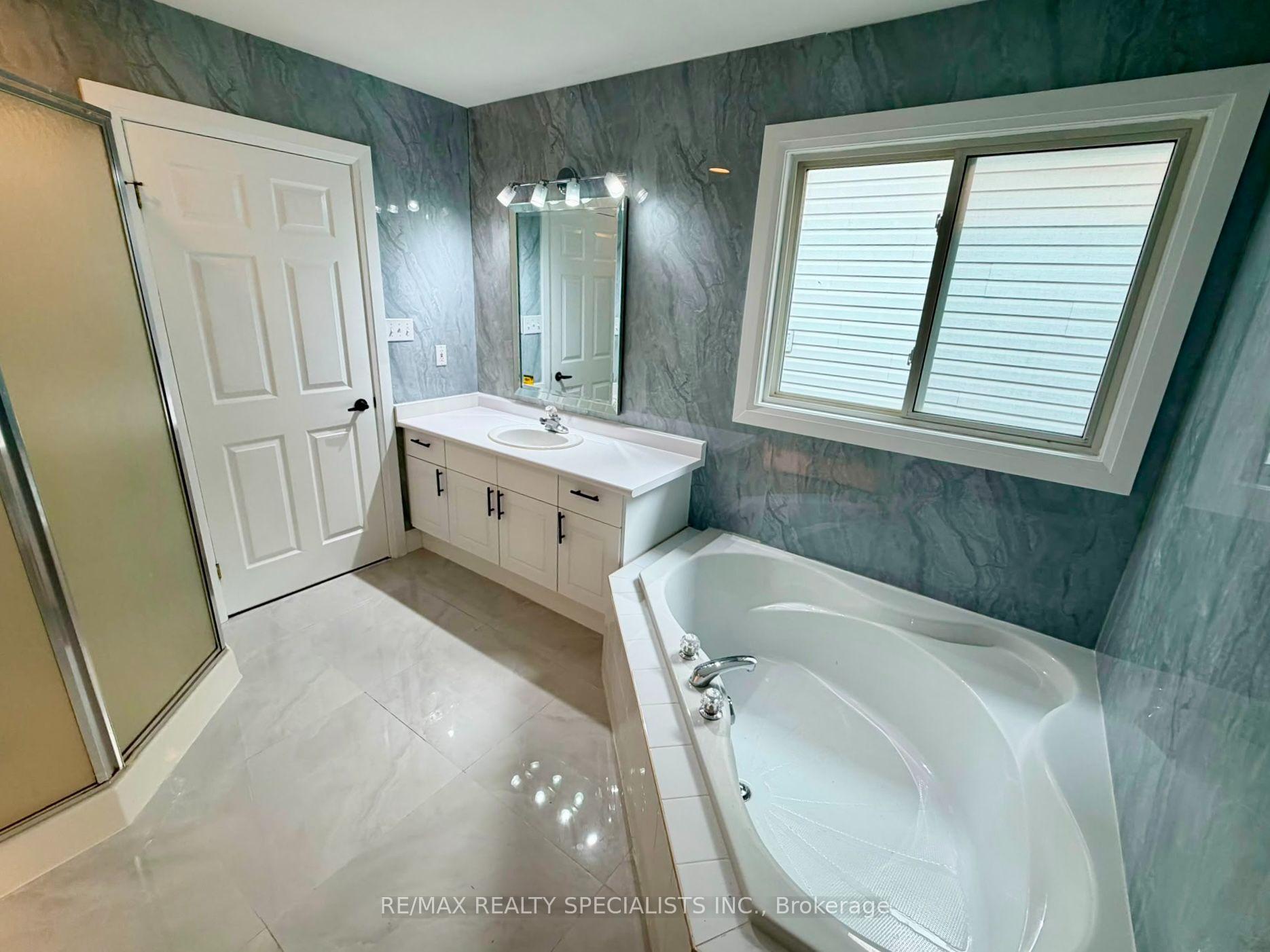 Photo 15 of Unit 19, 145 North Centre Road, London, North B — HOMEH