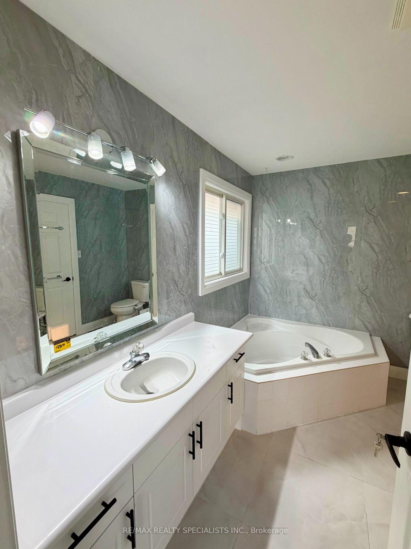 Photo 22 of Unit 19, 145 North Centre Road, London, North B — HOMEH