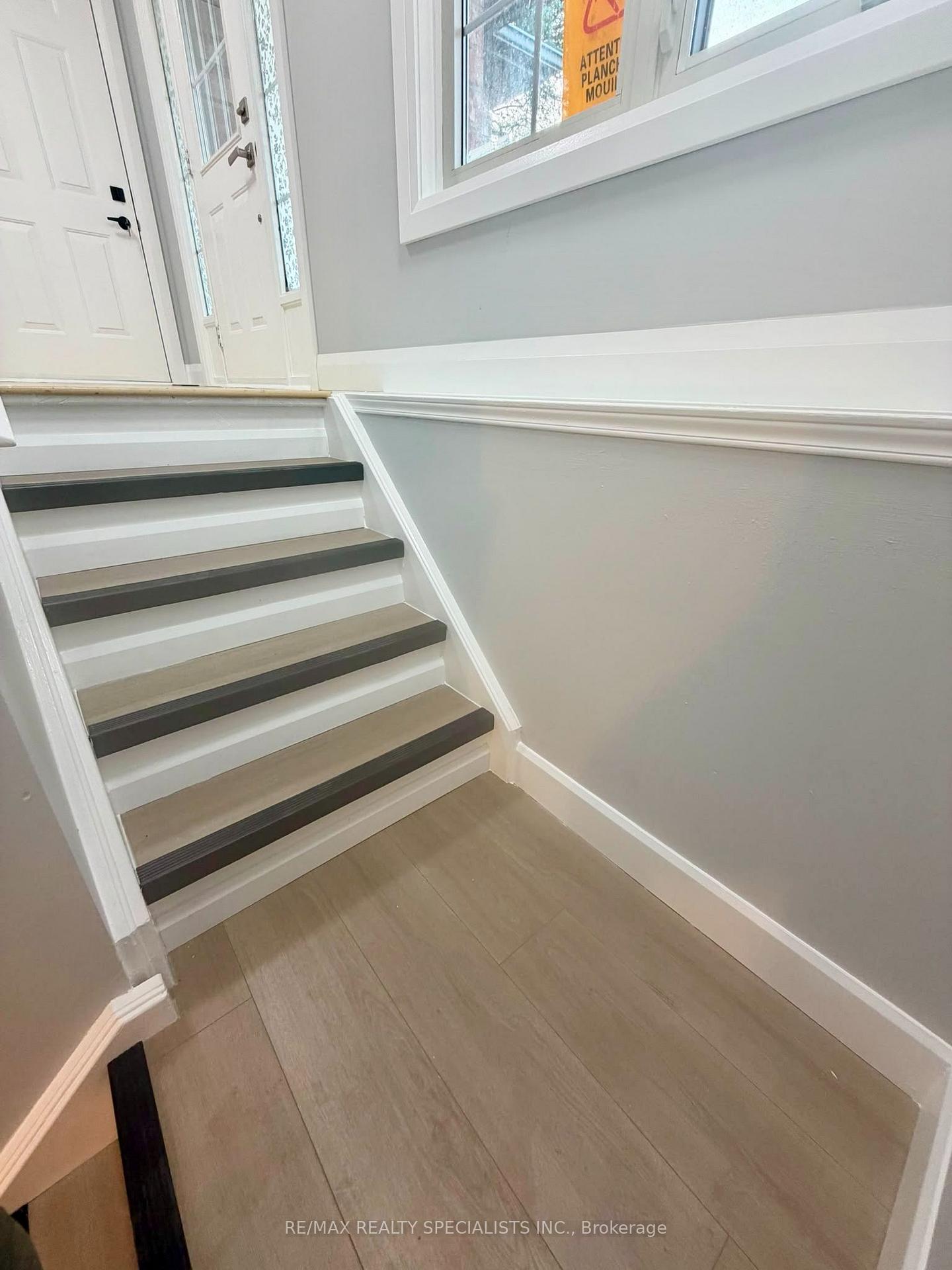 Photo 23 of Unit 19, 145 North Centre Road, London, North B — HOMEH