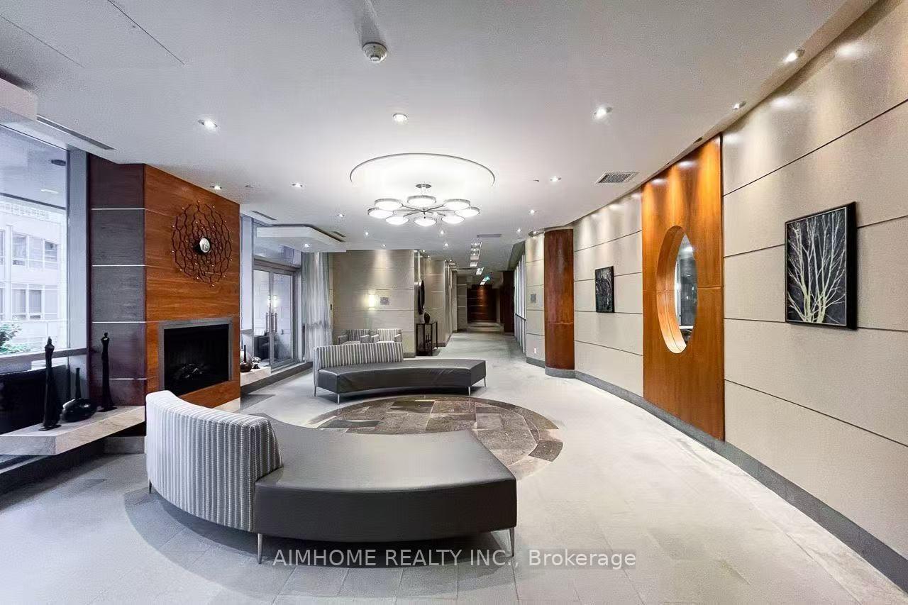 Photo 6 of Unit 2313, 761 bay Street, Toronto, Bay Street Corridor — HOMEH