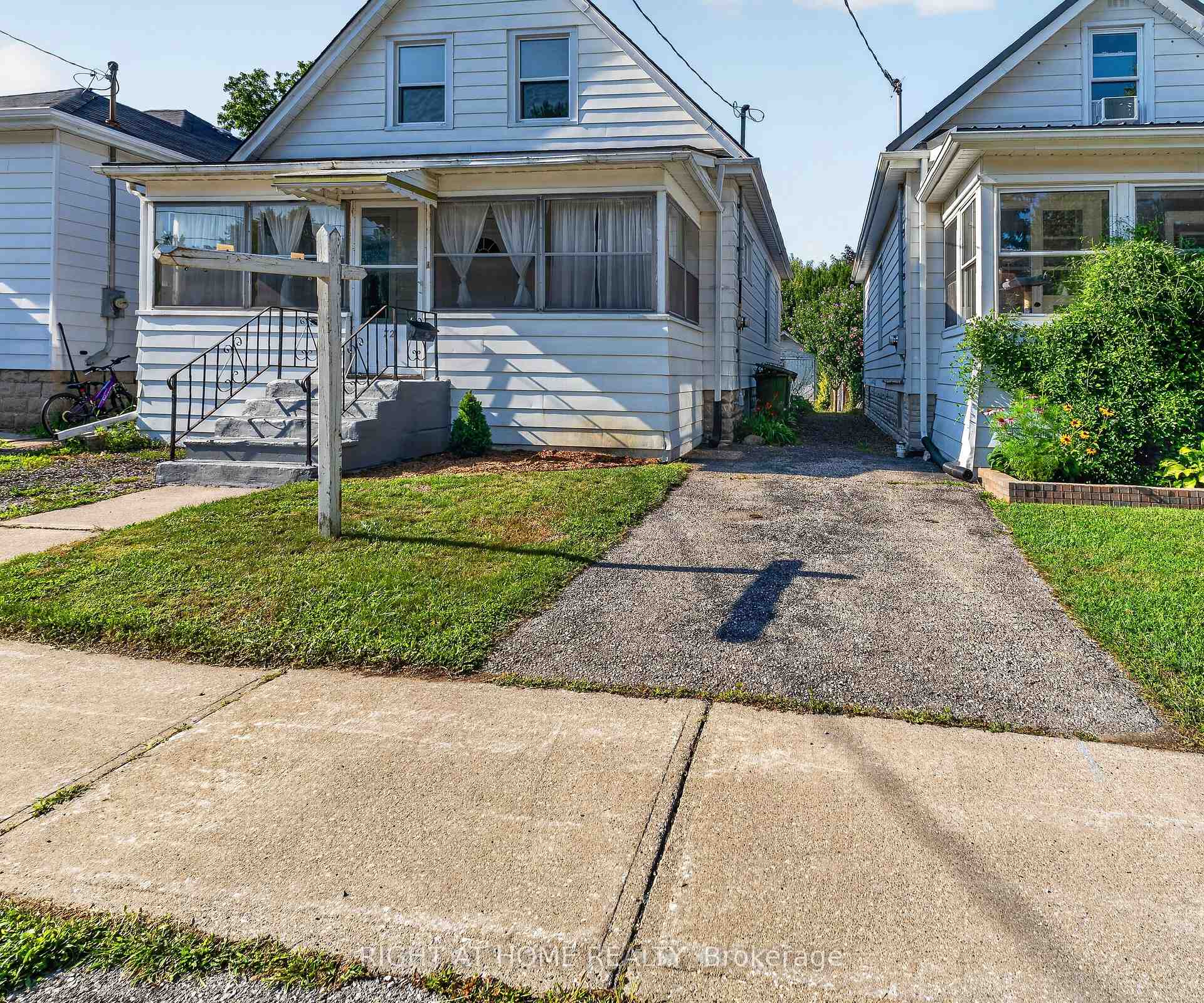 Photo 36 of 72 Maple Street, St. Thomas — HOMEH