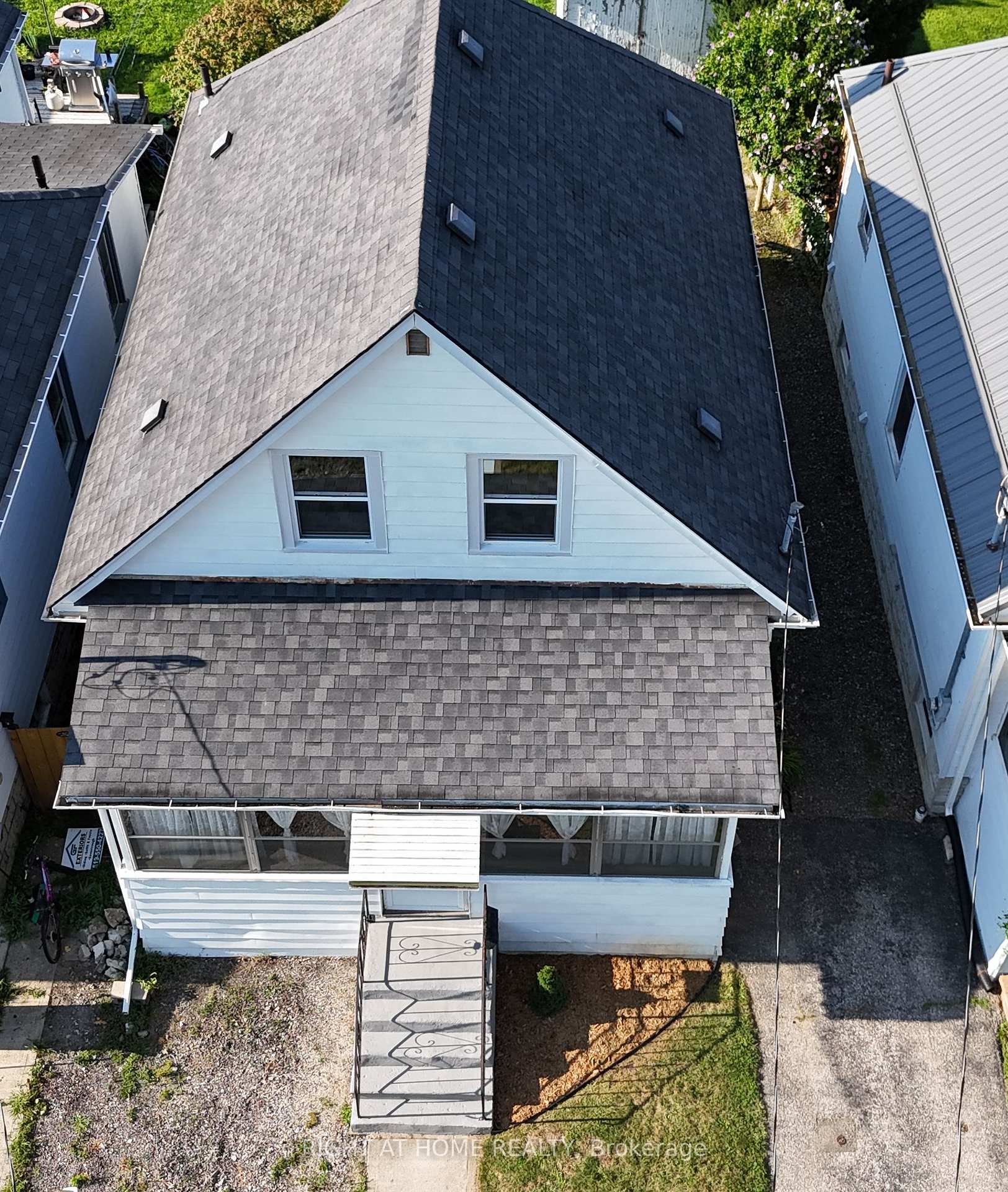 Photo 48 of 72 Maple Street, St. Thomas — HOMEH