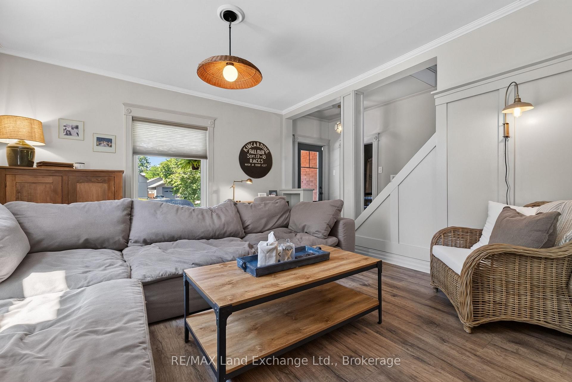 Photo 12 of 581 Queen Street, Kincardine — HOMEH