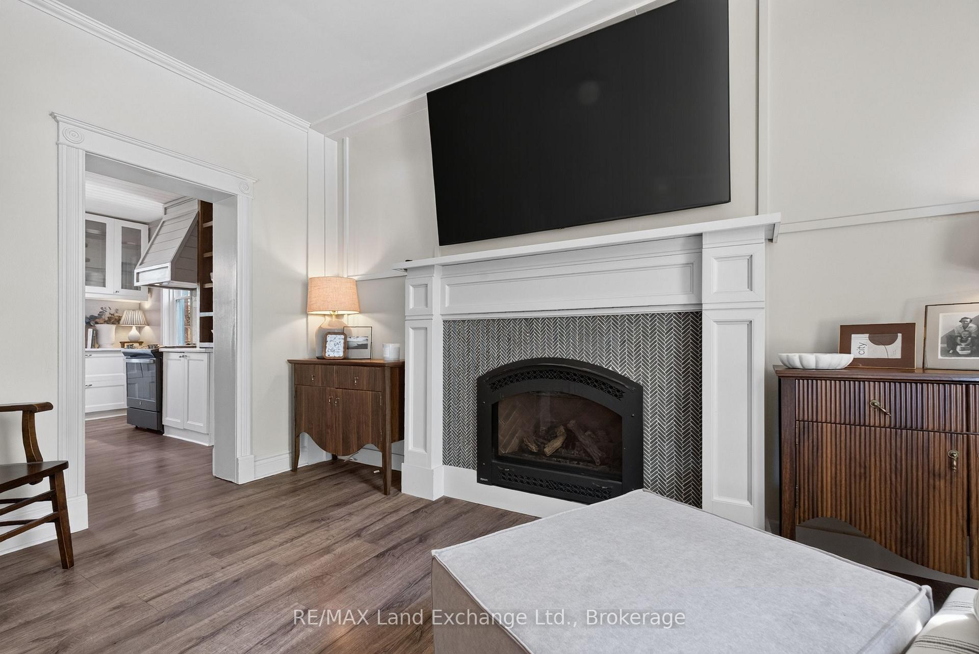 Photo 13 of 581 Queen Street, Kincardine — HOMEH