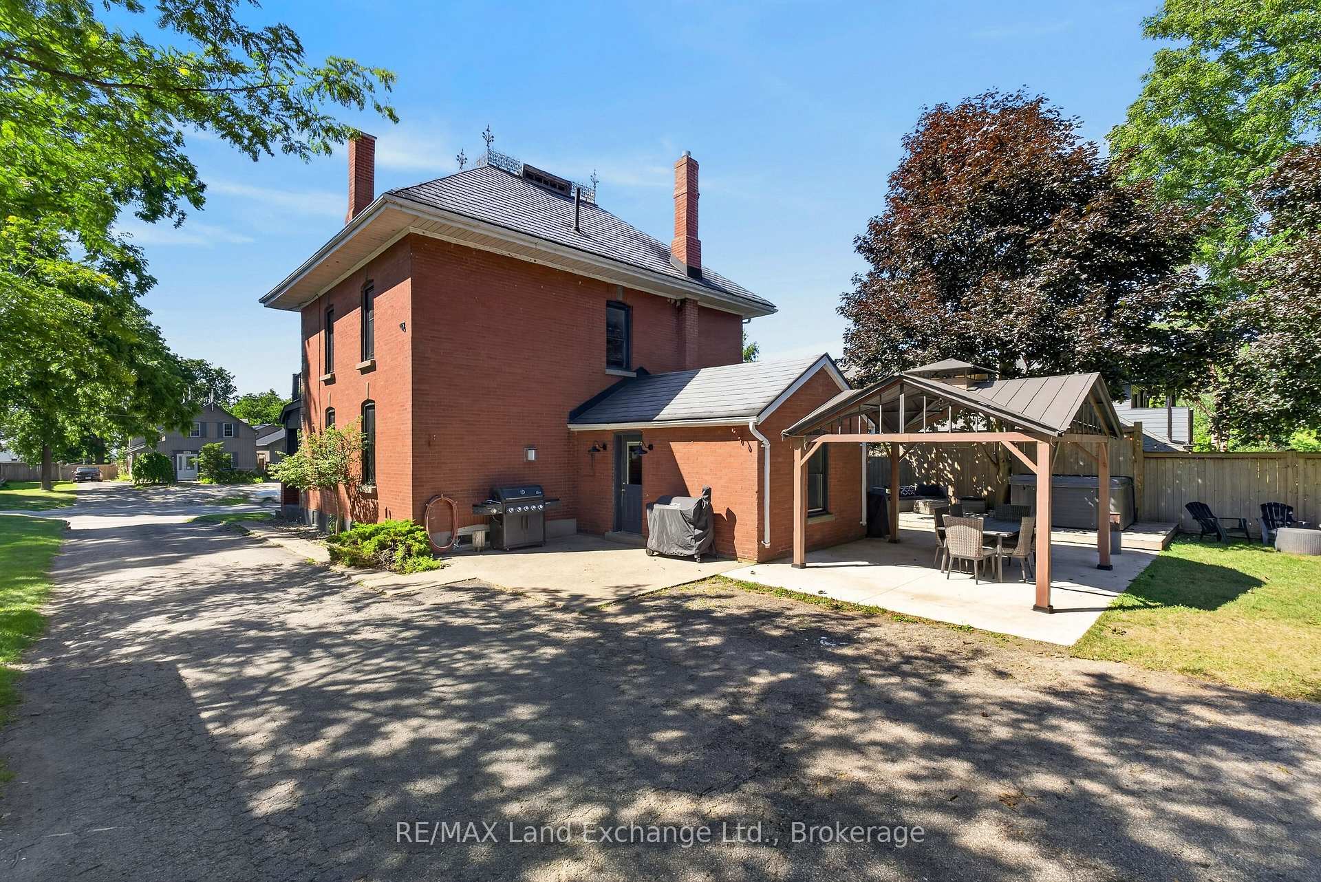 Photo 37 of 581 Queen Street, Kincardine — HOMEH