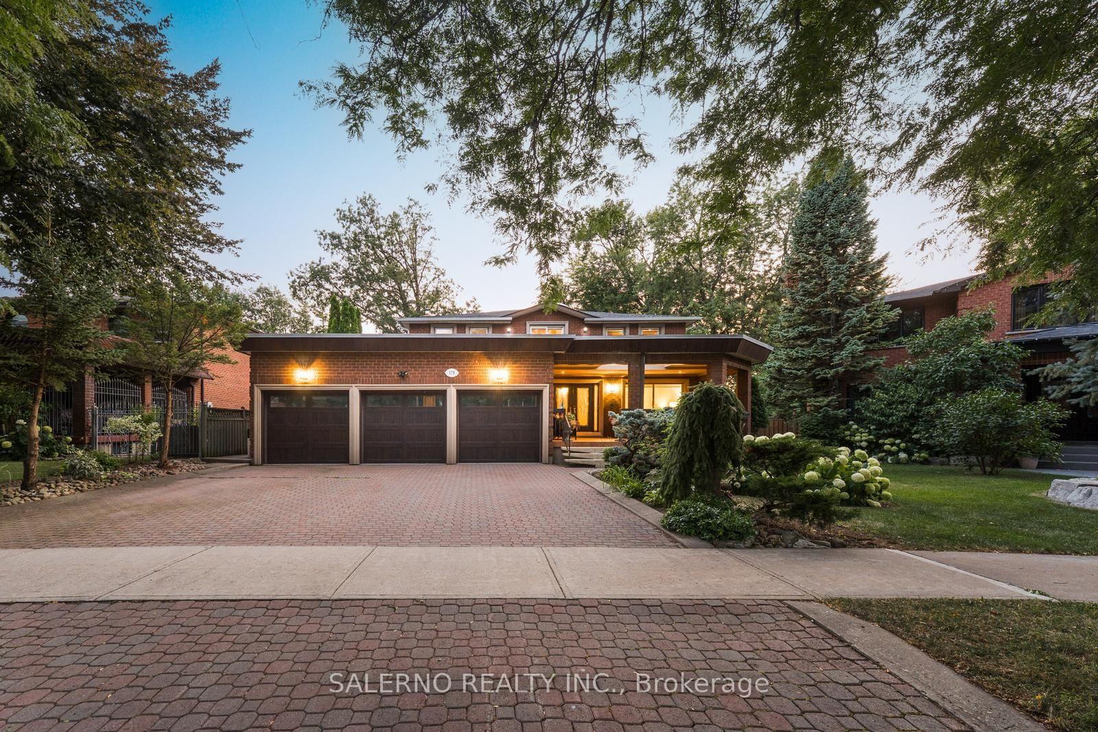 Photo 1 of 178 Wigwoss Drive, Vaughan, East Woodbridge — HOMEH