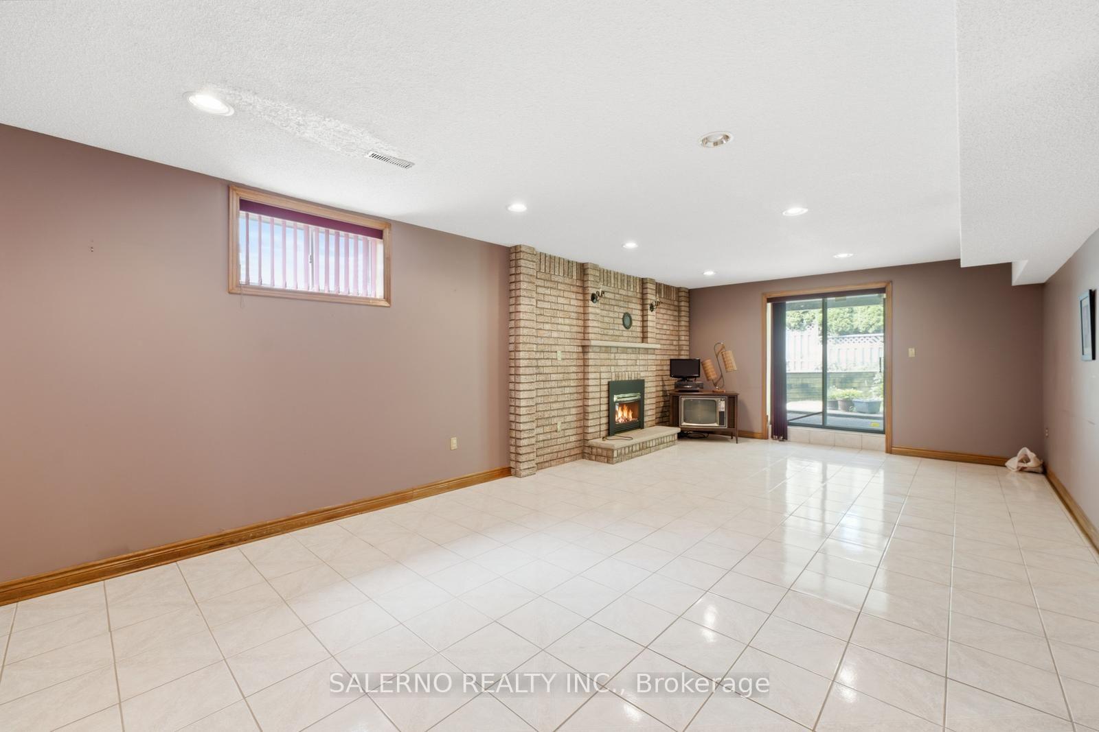 Photo 33 of 178 Wigwoss Drive, Vaughan, East Woodbridge — HOMEH
