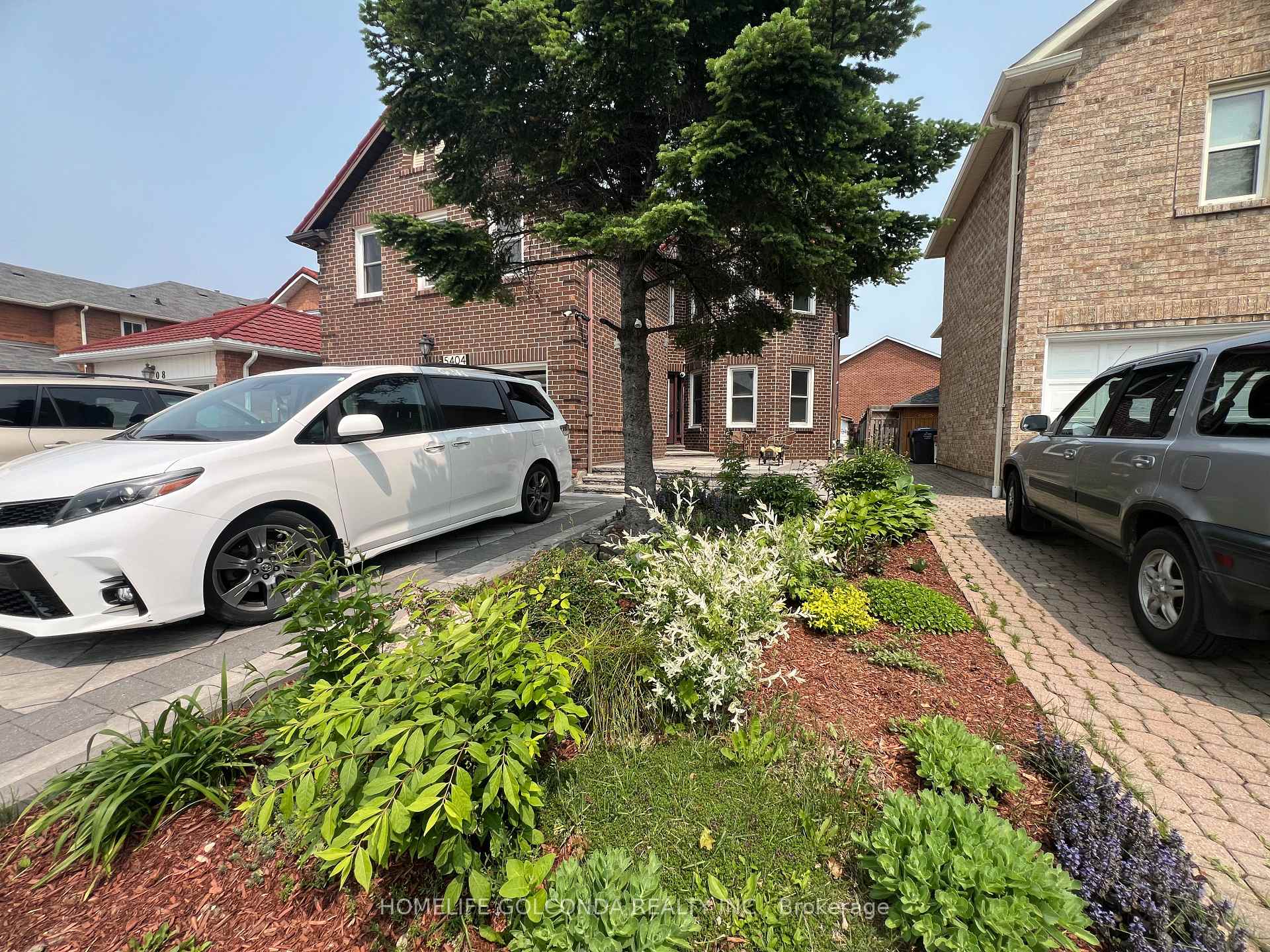 Photo 21 of Unit Upper, 5404 Heritage Hills Boulevard, Mississauga, Hurontario — HOMEH