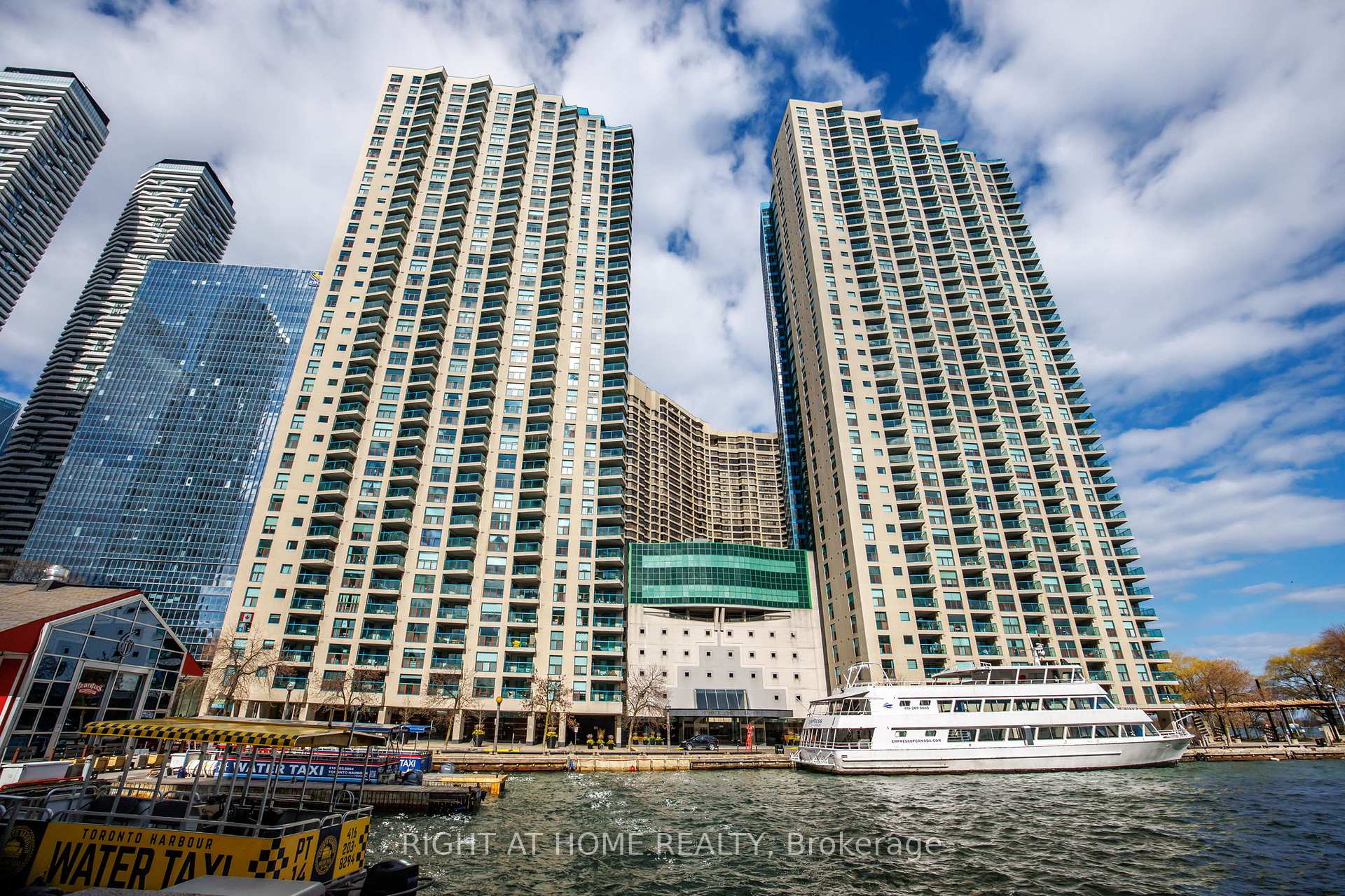 Photo of Unit 2306, 77 Harbour Square